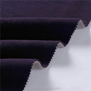 Bernapas Tahan Air Tahan Angin Softshell Terikat Kutub Bulu Domba Kain 3 Lapisan <span class=keywords><strong>TPU</strong></span> Dilaminasi untuk Jaket Luar