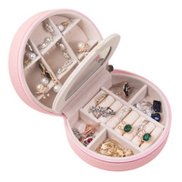 Caja de joyería para pendientes personalizada, caja de joyería portátil de cuero con espejo de viaje para anillo, pulsera, organizador de joyas
