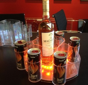 Nhựa <span class=keywords><strong>Ice</strong></span> Xô Khay Cho Vodka Và Năng Lượng Uống Có Thể - Product Image 1