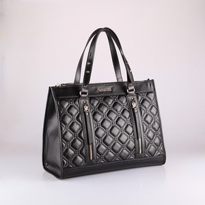 4964 Bolso moderno sofisticado para dama con decoracion de endredon frontal, OEM fabrica. - Product Image 3