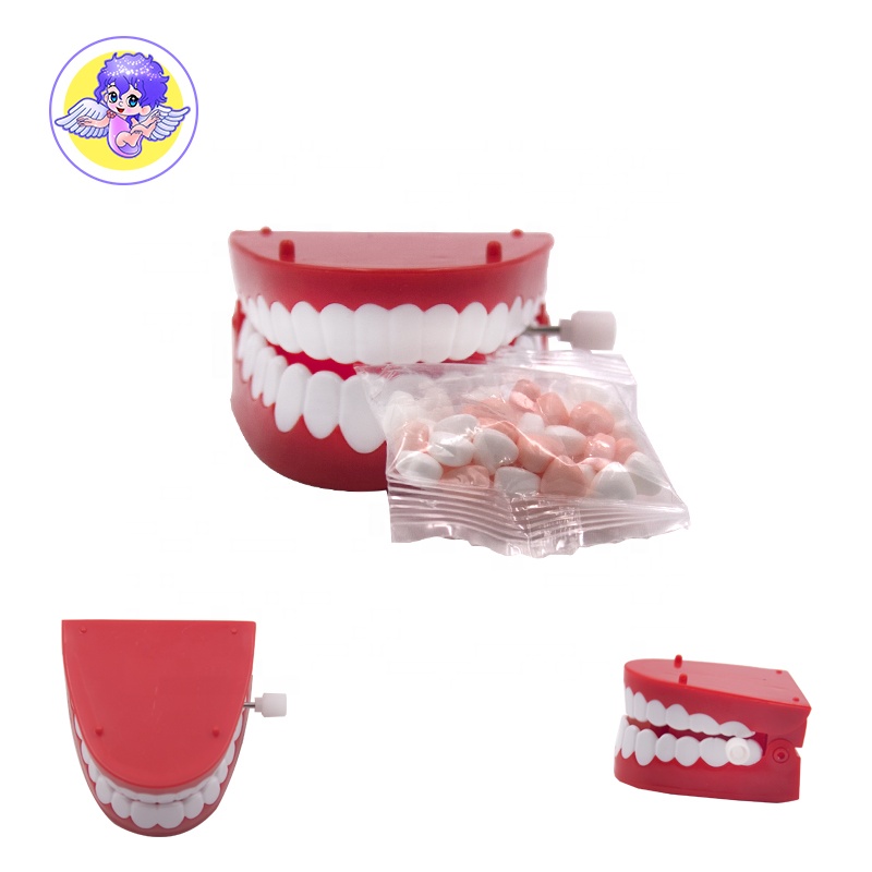 Хэллоуин подарок пластиковые прыжки Ветер вверх зубы игрушка с глазами