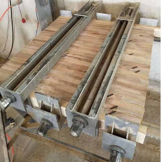 Gran Final de grano de madera de teca de corte con compartimentos integrados y antideslizante