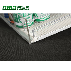 Magnetisches Trennwand-System mit Rollen für Getränkekühler aus Kunststoff mit Schwerkraftzufuhr - Product Image 5