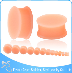 Populaire Flexibele Siliconen Flesh Ear Plug Zwart Oor Peilt Tunnel