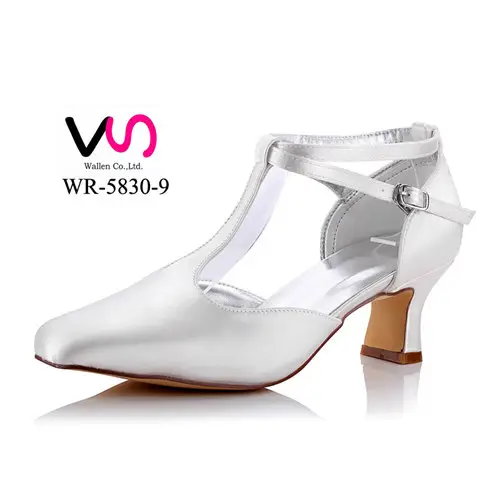 chunk heel Square shoe toe wide board dyeable satin closed toe pump handmade bridal shoes