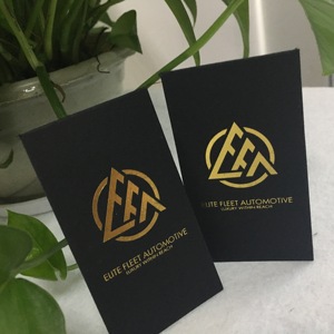 ที่กำหนดเองฟอยล์สีทองหรูหรากระดาษ <span class=keywords><strong>Hangtag</strong></span> กระดาษแข็งสีดำแท็กแกว่ง - Product Image 1