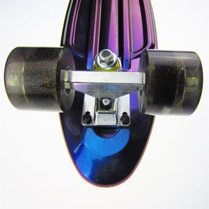 Skateboard <span class=keywords><strong>Mini</strong></span> Cruiser en plastique personnalisé, nouveau Design, disponible en plusieurs couleurs, 22 pouces - Product Image 5