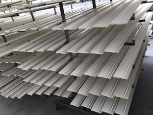 Rodapié de poliuretano decorativo de construcción de alta calidad de China al por mayor zócalo de suelo de espuma de PU de color blanco