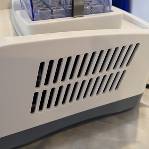 Ikeme Giá Rẻ Giá Phòng Thí Nghiệm Làm Mát Và Sưởi Ấm Tĩnh Nhiệt Shaker Lồng Ấp Phòng Thí Nghiệm <span class=keywords><strong>Mini</strong></span> Khô Tắm Lồng Ấp Với Nước Nóng Nắp - Product Image 5