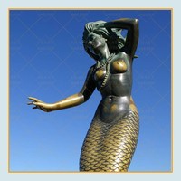 Sculpture d'art de jardin, statue de sirène en bronze grandeur nature et fontaine d'eau de dauphin