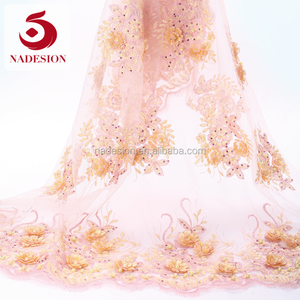 100% poliéster 3D hermoso bordado encaje/<span class=keywords><strong>3</strong></span> D flor Malla tela neta del cordón del melocotón pálido color - Product Image 1