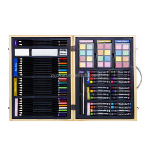 The Ideal <strong>Art</strong> <strong>Set</strong> for Beginners 80 <strong>Pieces</strong> Unbeatable Value for Kids <strong>5</strong>+ Years Old