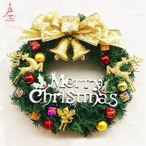 Yiwu China wholesale gift decorated artificial christmas wreath with reindeer