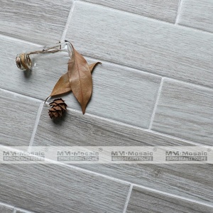 Baldosa de Porcelana para Exterior, Diseño Espiga, Color <span class=keywords><strong>Chinchilla</strong></span> Roble Claro, Antideslizante - Product Image 5