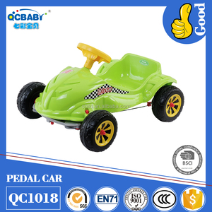 Coche de pedales naranja para niños - Product Image 3