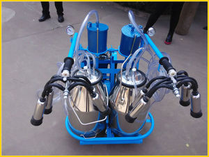 KLN 2013 Piston Milking Machine, Cow Farm Equipment