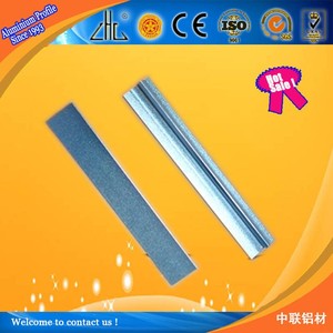 Amarillo <span class=keywords><strong>precio</strong></span> por <span class=keywords><strong>kg</strong></span>, silla de aluminio apoyo, <span class=keywords><strong>oro</strong></span>/champagne/anodizado de aluminio de plata silla del banquete - Product Image 5