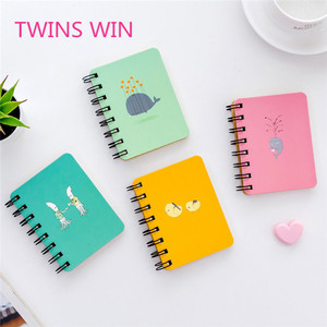 Fournitures scolaires <span class=keywords><strong>de</strong></span> <span class=keywords><strong>design</strong></span> <span class=keywords><strong>de</strong></span> <span class=keywords><strong>mode</strong></span> papeterie OEM en vrac bon marché impression personnalisée pour enfants cahiers à spirale en papier ordinaire - Product Image 2