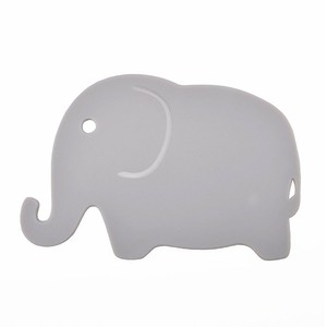 Planche à découper flexible en forme d'éléphant de couleur grise PP durable - Product Image 1