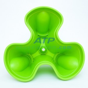 Pot de fleurs en plastique triangulaire empilable multicolore Pots et tours à étages pour la culture de légumes - Product Image 3