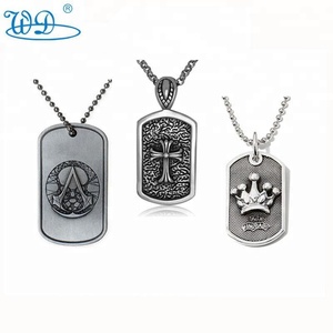 Kalung Liontin Perak Cermin Besi Tahan Karat Kustom Populer Pride <span class=keywords><strong>Tag</strong></span> Anjing Warna-warni Pelangi untuk Peolple