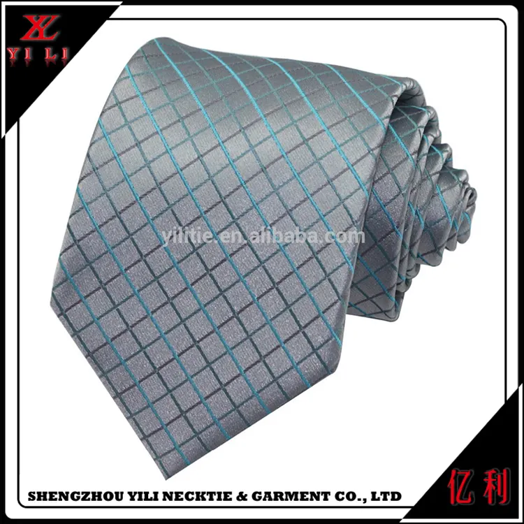 Teinte couleur hommes polyester plaine propre cravate