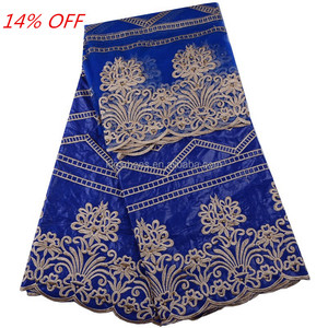 1303 Dentelle <span class=keywords><strong>Bazin</strong></span> Blanche 5 Yards et Dentelle Française 2 Yards, <span class=keywords><strong>Robe</strong></span> Broderie <span class=keywords><strong>Bazin</strong></span> Africaine, Tissu Africain - Product Image 4