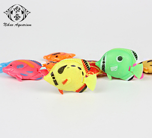 ปลาพลาสติกที่เหมือนจริงลอยตัวปลาปลอมขนาดเล็ก - Product Image 1