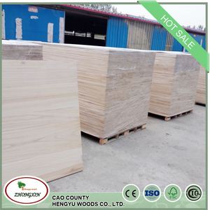 Chine Usine Paulownia Solide Planche de <span class=keywords><strong>Bois</strong></span> <span class=keywords><strong>Pour</strong></span> Meubles - Product Image 1
