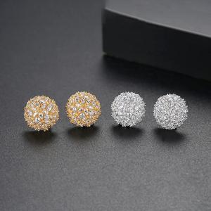 <span class=keywords><strong>Orecchini</strong></span> a Perno LUOTEEMI con Sfera di Fiori in Zirconia Cubica, Eleganti <span class=keywords><strong>Orecchini</strong></span> a Fiore in Zirconia per Donne - Product Image 4