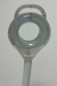 Support de sol 4 roues LED 8X <span class=keywords><strong>lampe</strong></span> grossissante <span class=keywords><strong>lampe</strong></span> cosmétique en vente - Product Image 4