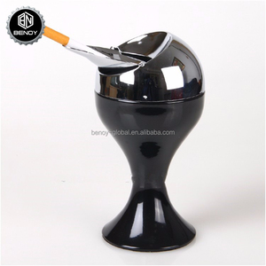 Europese Stijl Creative Metalen Winddicht Bar Asbak - Product Image 3