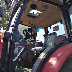 160HP Besar Huabo Traktor Pertanian dengan Mesin Yang Terkenal dengan Trailer - Product Image 3