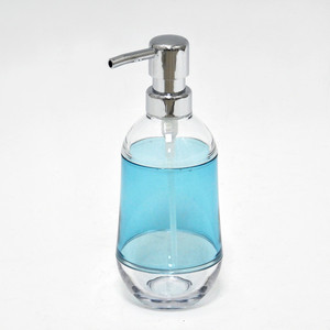 Ensemble d'accessoires de salle de bain de couleur bleu clair mignon de style pingouin - Product Image 2