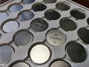 Eunicell ליתיום מטבע סוללה cr2412 כפתור תא סוללה cr2412 3.0v שעון סוללה - Product Image 6