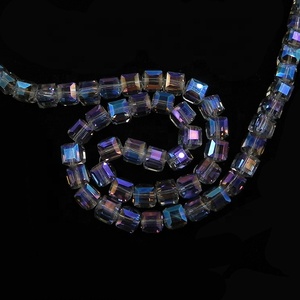 Bán buôn 8 mét sáng vuông dài Cube Stick pha lê trang sức hạt thủy tinh - Product Image 6