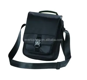 High grade easy to carry black leather messenger bag