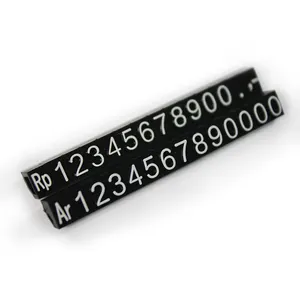 Custom made symbool voor Retail Shop Verkoopprijs Cube Witte Cijfers op Plain Black