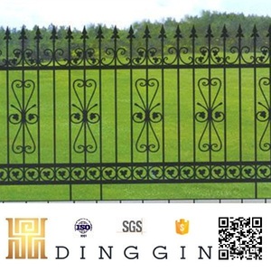 Trung Quốc Thiết Kế Mới Chất Lượng Tốt Nhất Ngoài Trời Bột Tráng Trang Trí Kim Loại Thép Rèn Sắt Hàng Rào Panels Cho Sân Vườn Trang Trại - Product Image 3