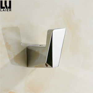 Set di accessori da bagno moderni in lega di zinco cromato a parete Set di accessori da bagno