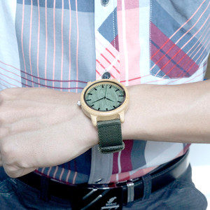 Relojes de Moda para Hombre, Correa de Nailon de 44 mm, Caja de Madera, Venta al por Mayor, Entrega Rápida, Oferta - Product Image 6