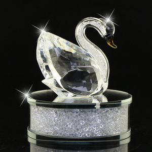 K9 cisnes <span class=keywords><strong>perfume</strong></span> decoración del coche de cristal de regalo de San Valentín - Product Image 1