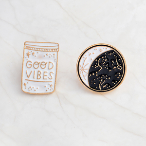 QIHE joyería buenas fase de la <span class=keywords><strong>luna</strong></span> redonda insignias esmalte solapa Pin - Product Image 1