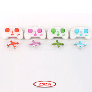 Nano 2.4g 4-ch que vuelan rc de juguete copter con 6- eje R20258 girocompás - Product Image 1