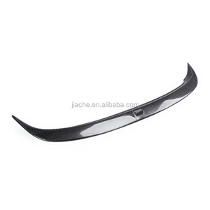 In Fibra di carbonio Posteriore del Tetto Spoiler Ala Lip per <span class=keywords><strong>Volkswagen</strong></span> VW <span class=keywords><strong>Golf</strong></span> 6 MK6 <span class=keywords><strong>VI</strong></span> standard GTI e R 2010-2013 O Lo Stile Non standard - Product Image 6