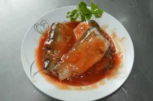Недорогая консервированная сардина в томатном соусе с перцем чили, африканская Сардина 230 г/425 г, 235 г/425 г