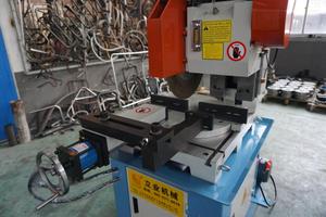 Cortadora de tubos hidráulica YJ-425Y, sierra circular de Metal, cortadora de tubos semiautomática, sierra de corte de barras sólidas - Product Image 3