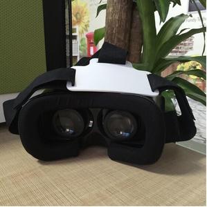 Nuevo estilo Plástico ABS caja 2.0 gamepad bluetooth gafas 3D de realidad virtual VR auricular - Product Image 4