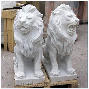 Statue di leoni in marmo naturale giallo scolpito per decorazioni da giardino esterno - Product Image 3