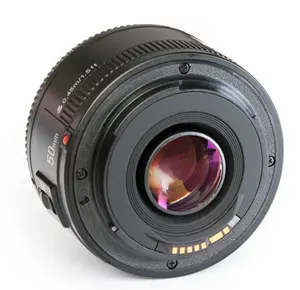 YONGNUO YN50mm f1.8 YN 50 미리메터 AF 렌즈 YN50 자동 초점 렌즈 + 후드 + UV 렌 + 가방 캐논 DSLR 카메라